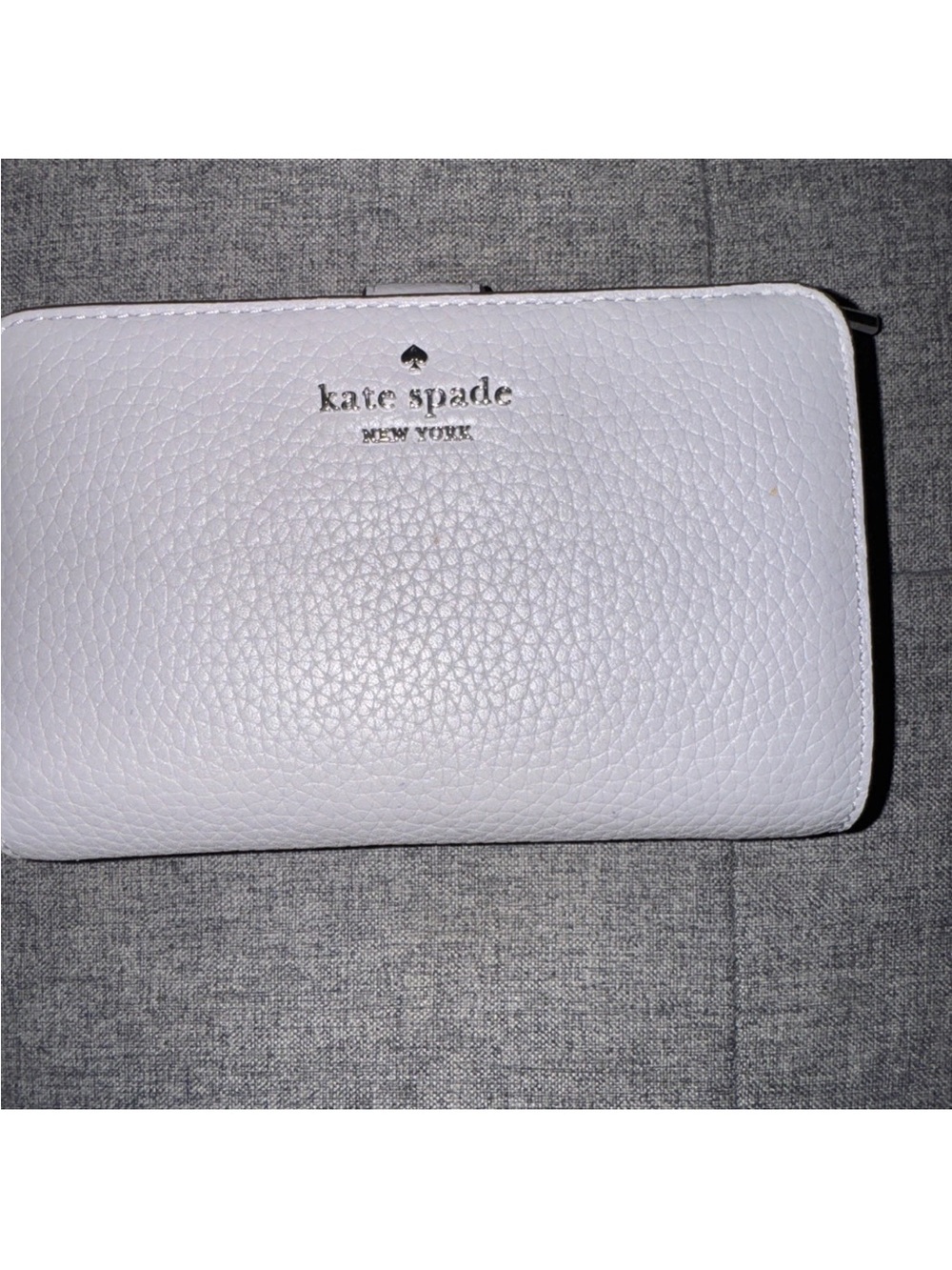 Kate Spade Wallet Pebbled Gray Leather Wallet with Silver Hardware NWT - Picture 2 of 4